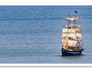 Le Belem, majestueux vieux gréement toutes voiles dehors, évoque une beauté intemporelle